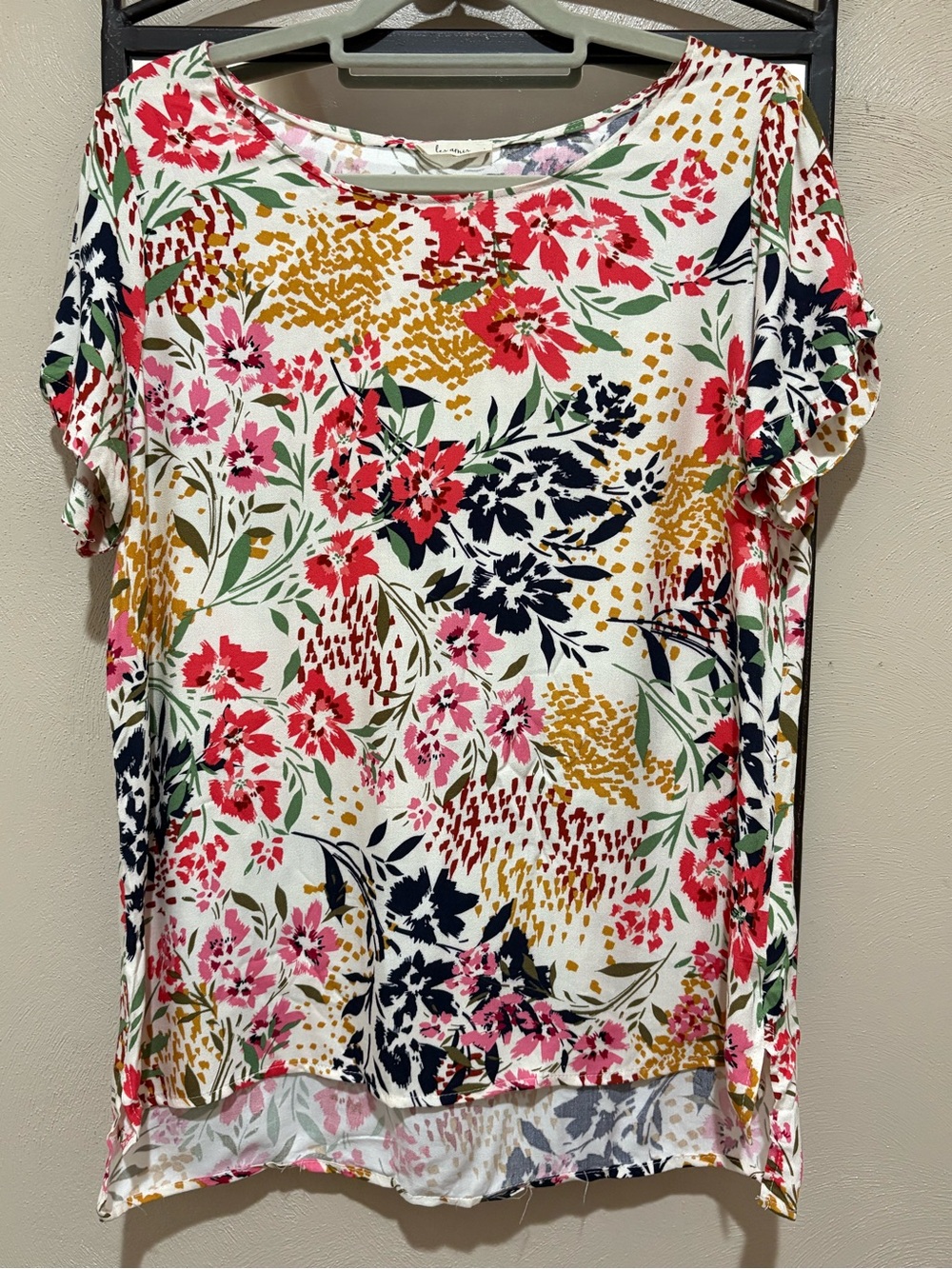 Les Amis Floral Short-Sleeve Top Size L